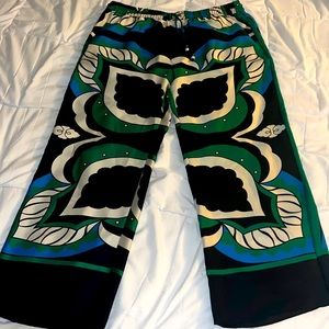 BNWOT Zara cropped wide leg pants size XL